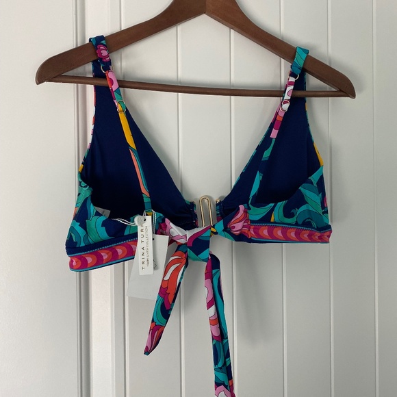 NWT Trina Turk Navy Floral Bikini Top Sz 8 - Picture 3 of 12